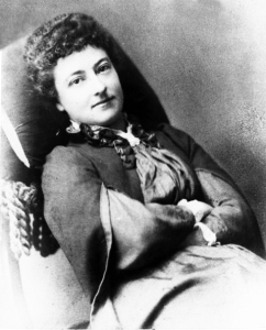 Olive Schreiner 1855-1920 scrittrice sudafricana, pacifista. Autrice del libro Dreams citato nel film Suffragette